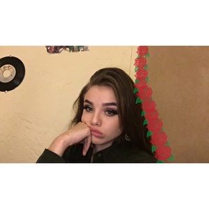 Meet your Posher, Garyn